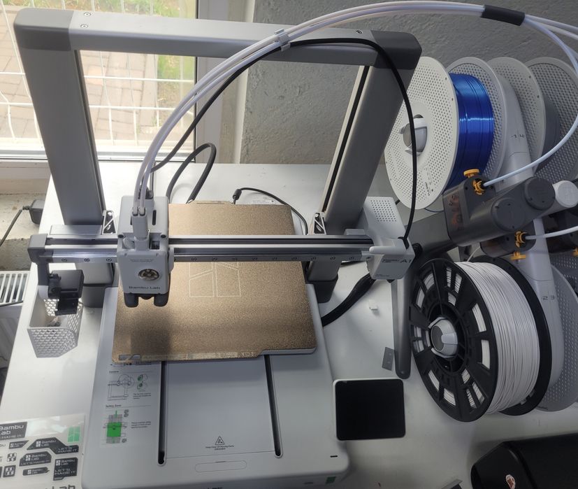3D принтер Bambu Lab A1 combo с AMS системой