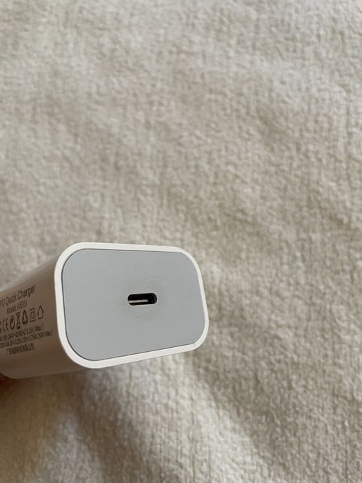 Adaptor incarcator Dudao 20w Quick Charger cu USB C (tip Apple)