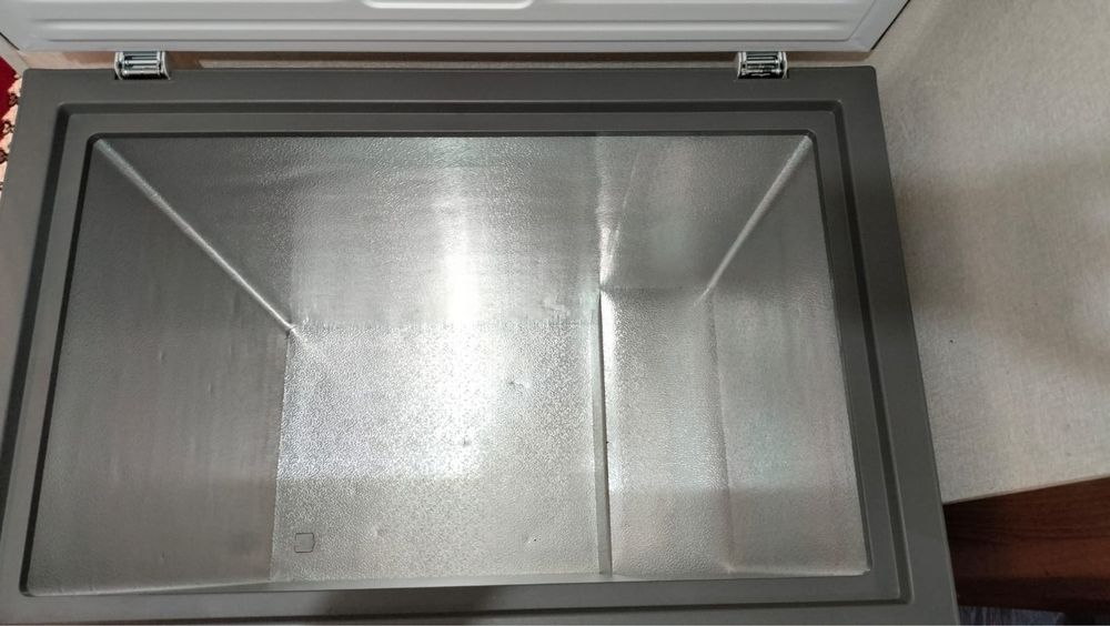 Срочно Продам морозильник