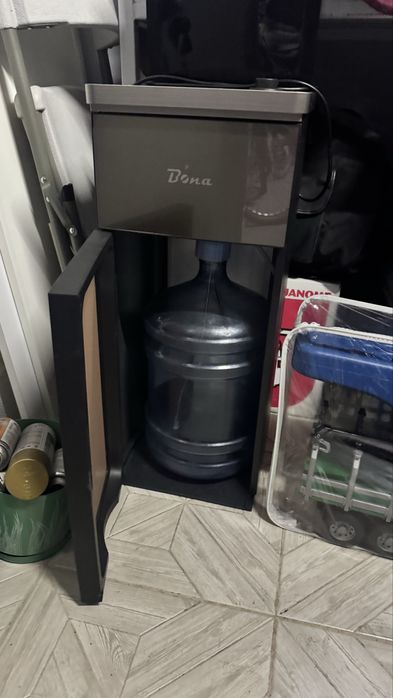 Продам кулер для воды