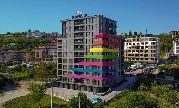 Дава се под наем Двустаен апартамент в Варна, Победа - 72 кв.м за 510 € - Снимка #2