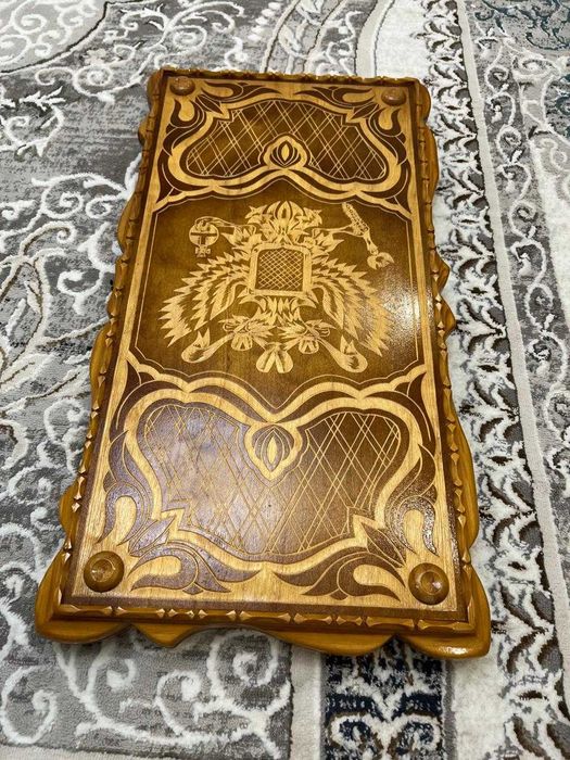 Продам нарды ручной работы.