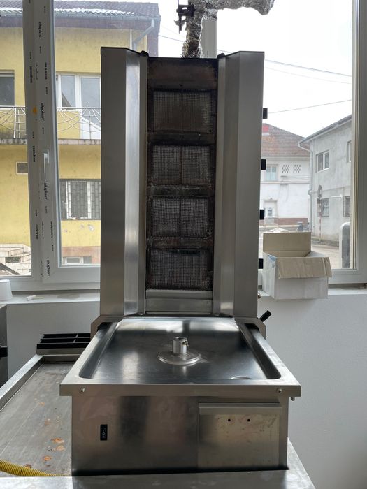 Aparat de kebab vertical pe gaz Atalay