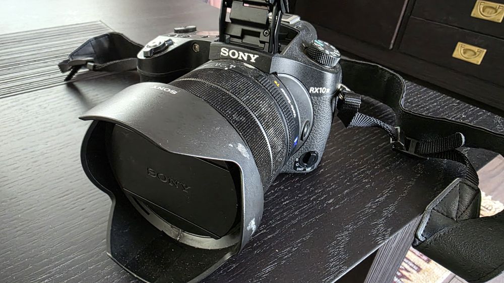 Sony RX10 ||| in stare perfecta