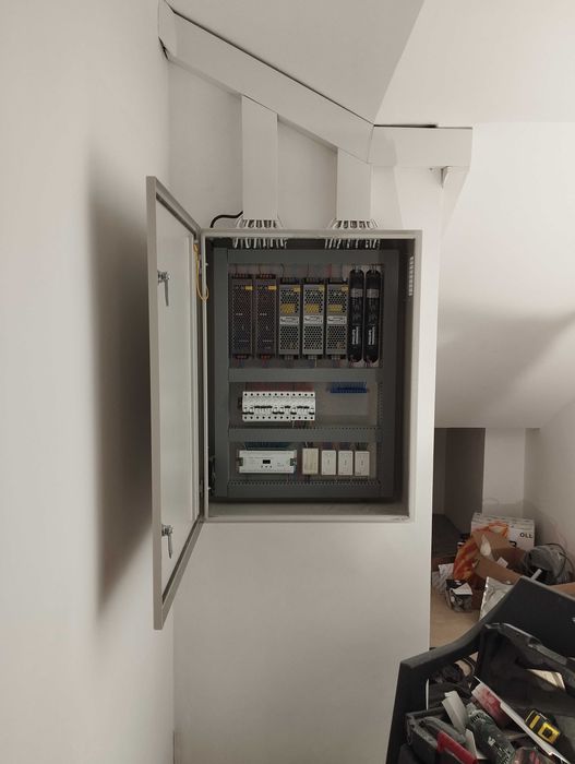 Електротехник,Ел.услуги,Ел.табла и ел.инсталации,Ел.ремонти,Ел.услуги