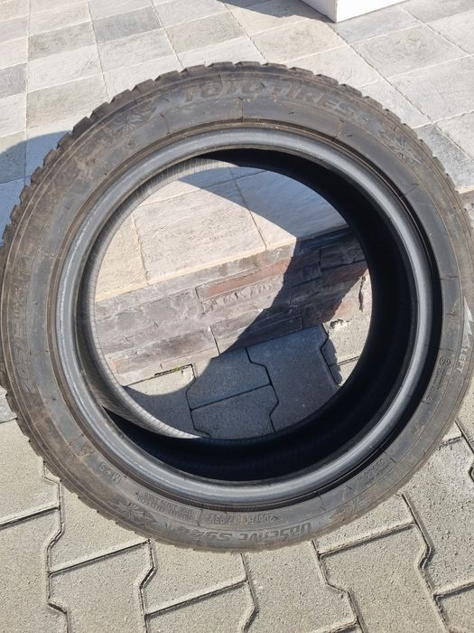 Cauciucuri all-seazon made în Japan