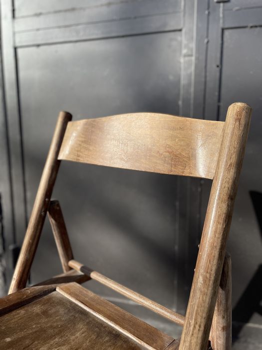 Дървени сгъваеми столове 5бр