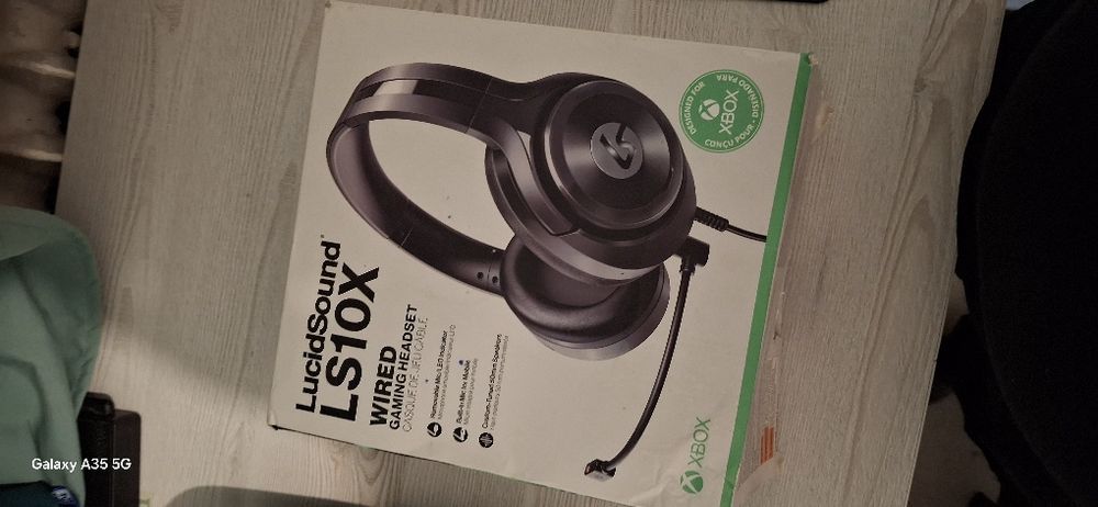 Casti gaming LucidSound Ls10x