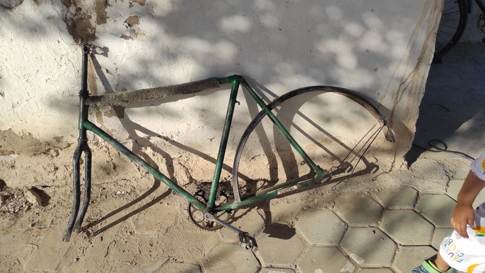 Велосипед рамасы сатылад!