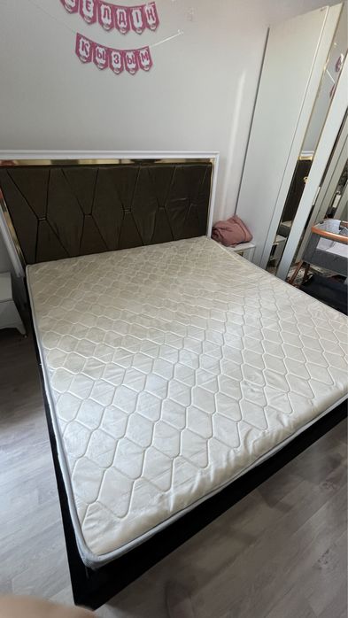 Кровать двухспальный