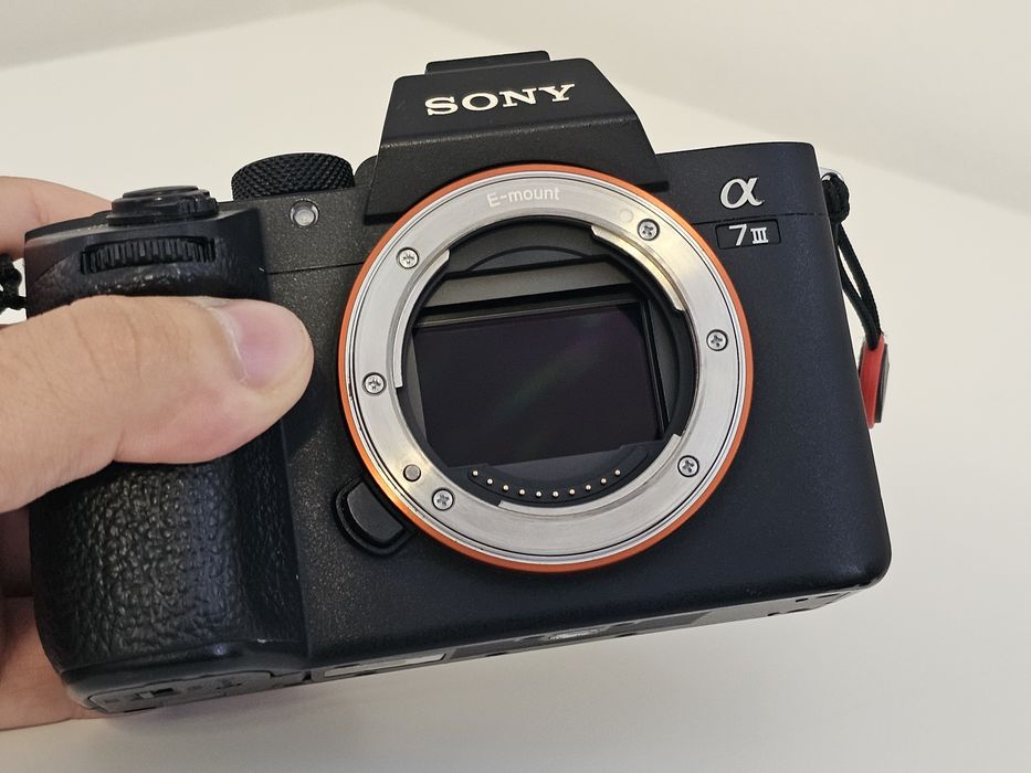Sony A7 III + Samyang 35mm F1.4 II – Sony E