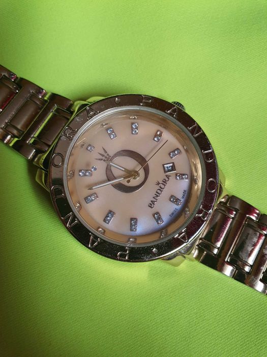 Ceas dama Pandora