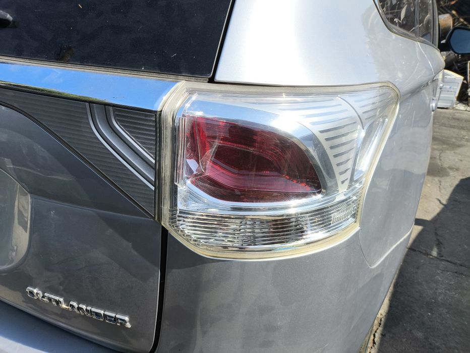 Стоп за Mitsubishi Outlander