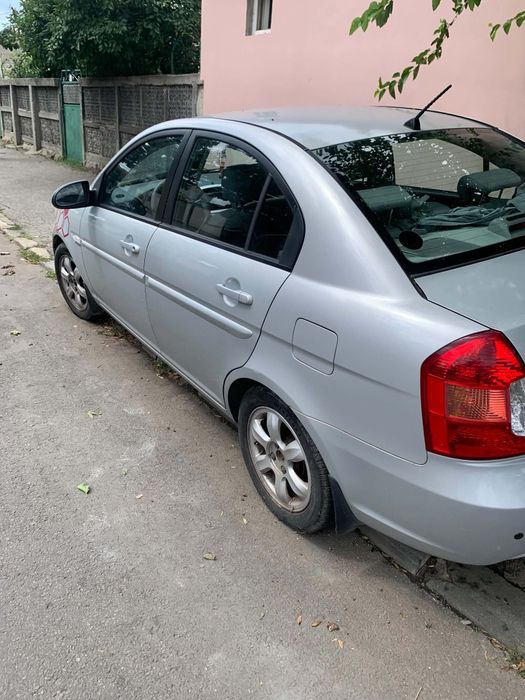 HYUNDAI Accent 0 — imagine 5