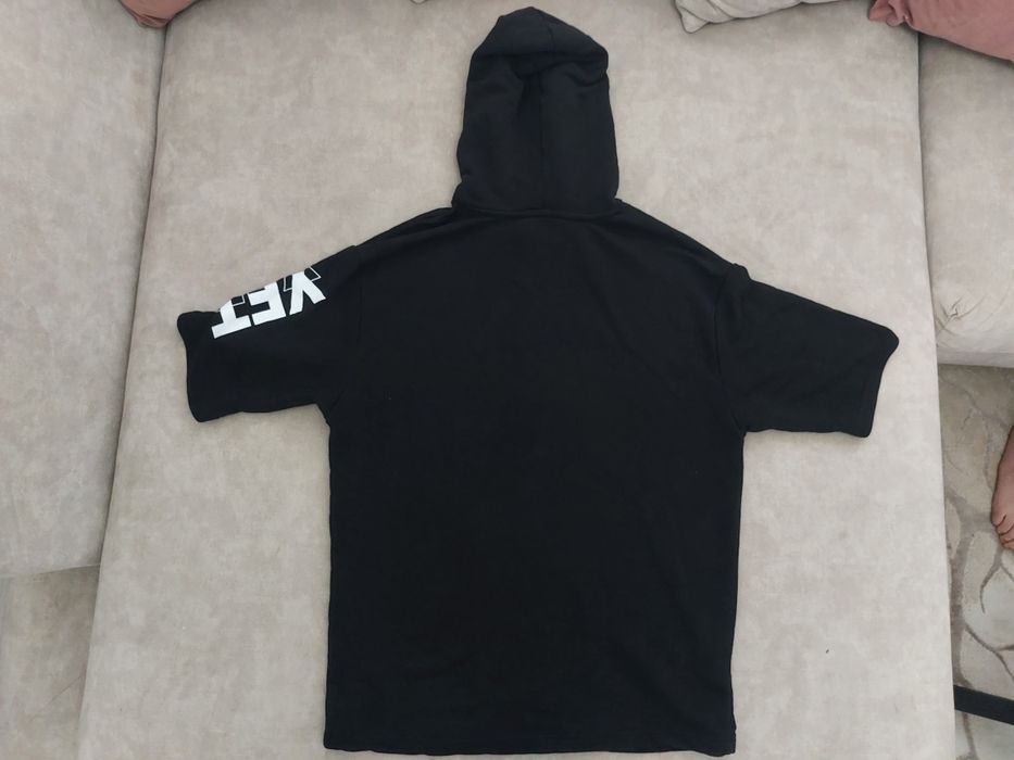 Tricou glugă Bershka S