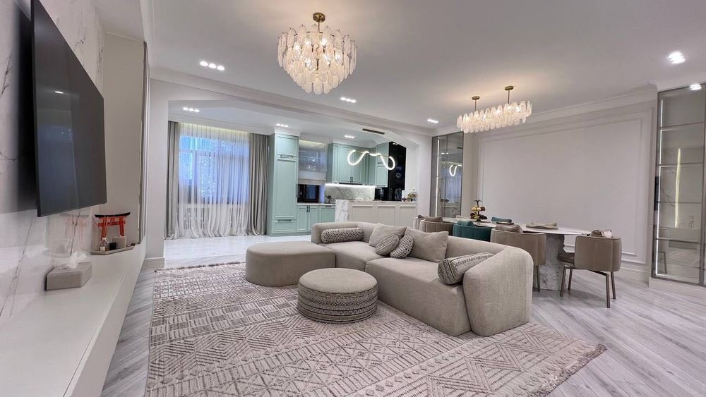 массив Эльбек, «Попугайчики», ор.: Канадская школа , напротив Инфинити