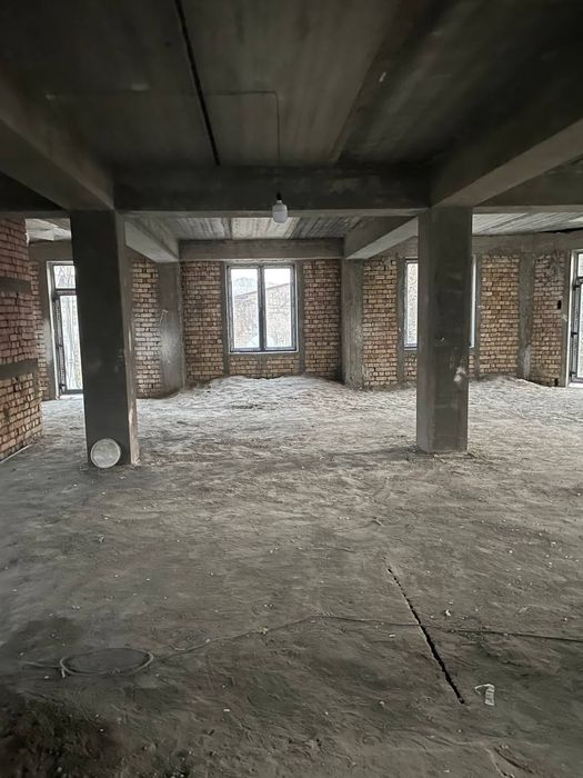 Сдаётся Здание Вдоль Дороги 1800м2 Орн:Ракат (N146)