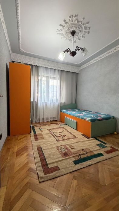 Inchiriez apartament 3 camere mobilat si utilat