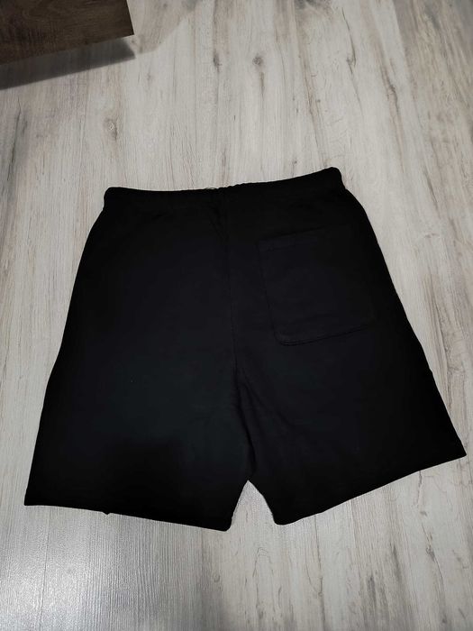 Pantaloni scurti Essentials negri S