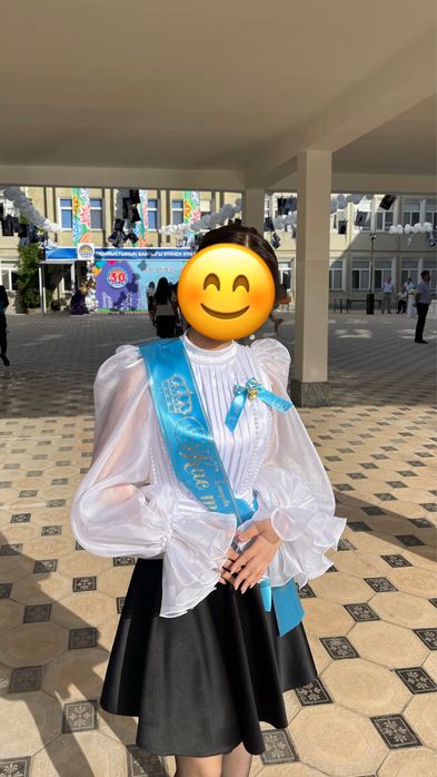 Одежда на Выпускной и на 25 Мая