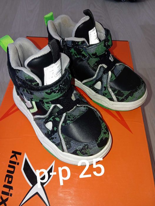 Продам Детскую обувь