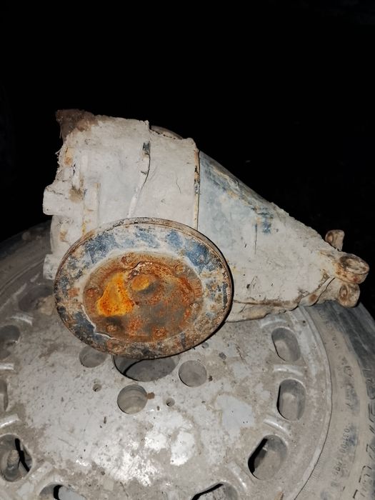 Мерс редуктор           сатылады