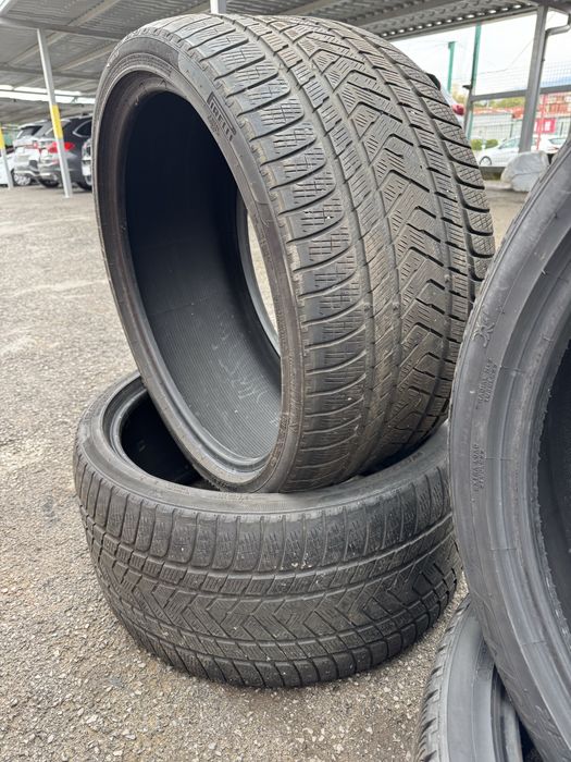 315/30/22///275/35/22 Pirelli scorpion
