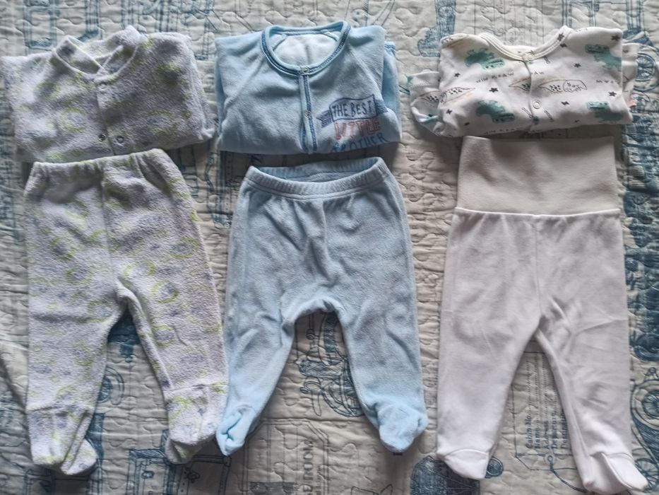 Лот бебешки дрехи размер 56