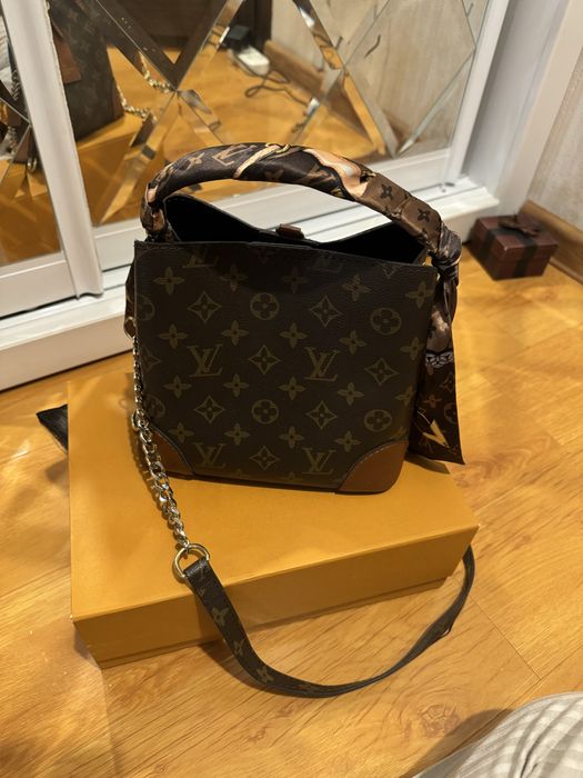 Сумка Louis Vuitton