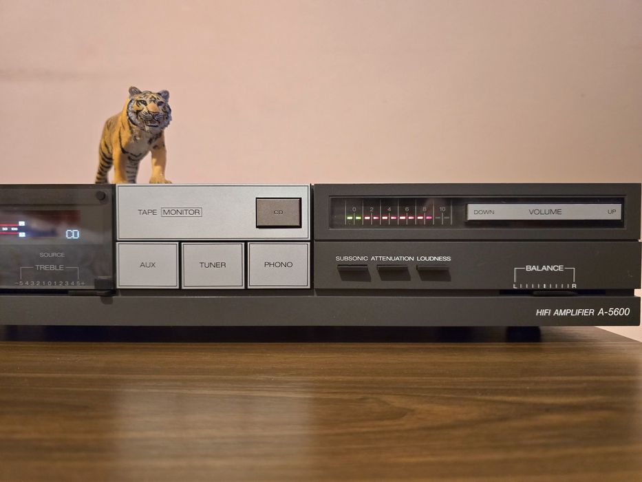 Blaupunkt A-5600. Amplif. vintage rar. Made in Japan. Rar. Preț fix !