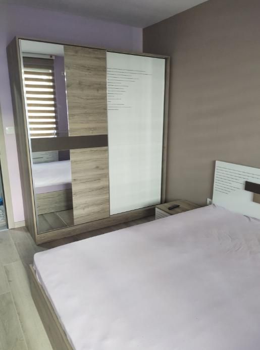 Дава се под наем Двустаен апартамент в Пловдив, Кючук Париж - 74 кв.м за 433.5 € - Снимка #2