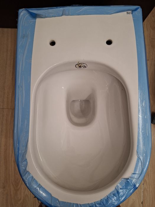 Тоалетна чиния ROCA