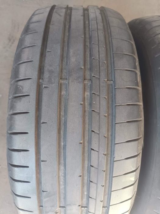 215/55/17 2броя Dunlop SportMaxx.Гумите са в много добро състояние