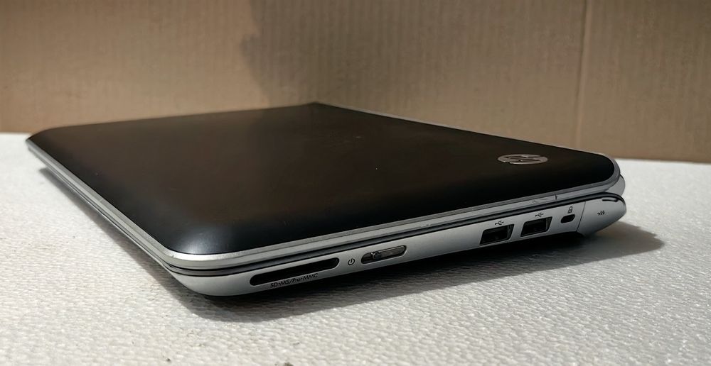 Laptop HP Mini 210-2070NR Asus Eee PC 1005 PEGO laptop
