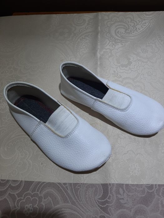 Чешки кожа 34 размер