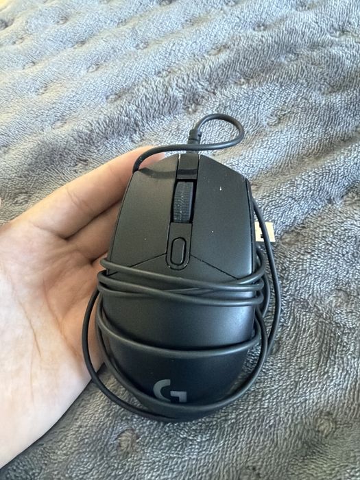 Logitech g102 почти новая