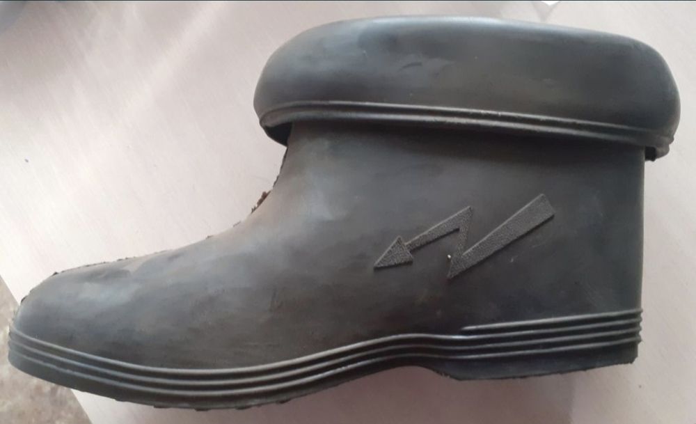 Диэлектричкий боти 1000 W