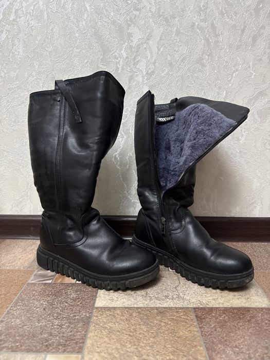 Продам обувь подростковый кожанный