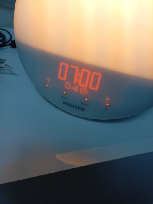 Radio FM cu ceas Philips