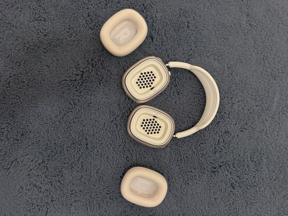 Airpods Max Starlight