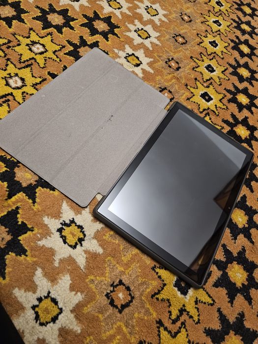 Tableta Blackview Tab 8, 64 GB, 4 GB RAM, cu SIM, 2 huse incluse