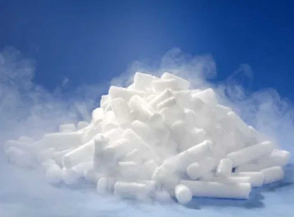 Fum Greu & Gheata Carbonica & Cabina Foto