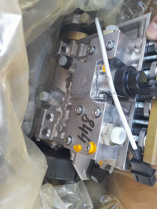 Продам топливный насос