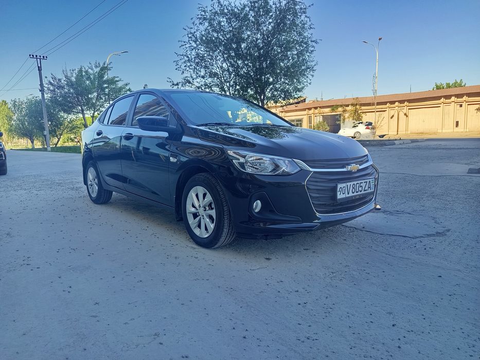 Chevrolet Onix 2025 — 3