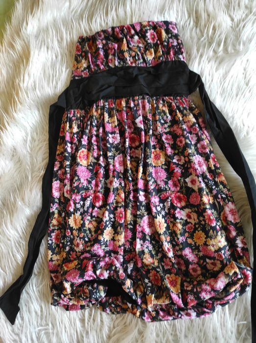 Рокля на цветя,М размер