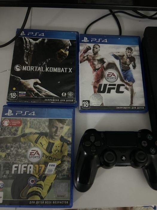 PS4 в хорошем состояний