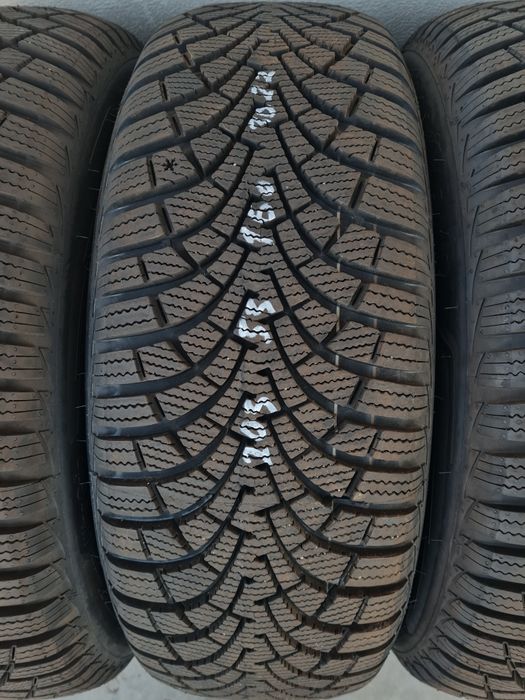 Зимни гуми 4 броя GOODYEAR UltraGrip9+ 205 55 R16 дот 3022