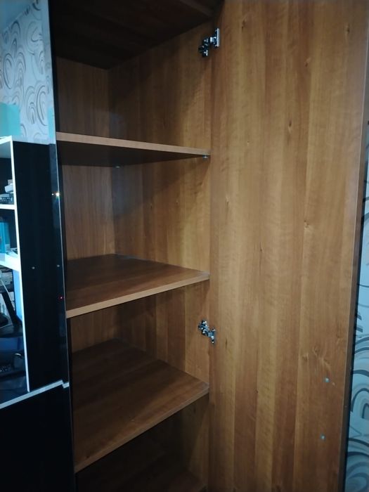 Продается шифоньер