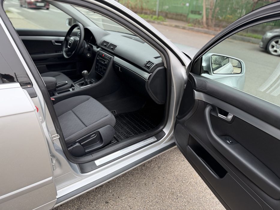 Audi A4 B7 2.0 TDI 140 CP | 2006 | E4 | CHES -RATE -GARANTIE 12 LUNI