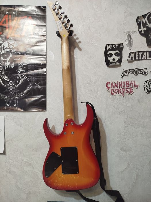 Электро гитара Rockstel